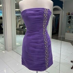 Chic Strapless Purple Dress with Embellished Detail